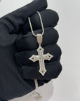 Collana con croce zirconata