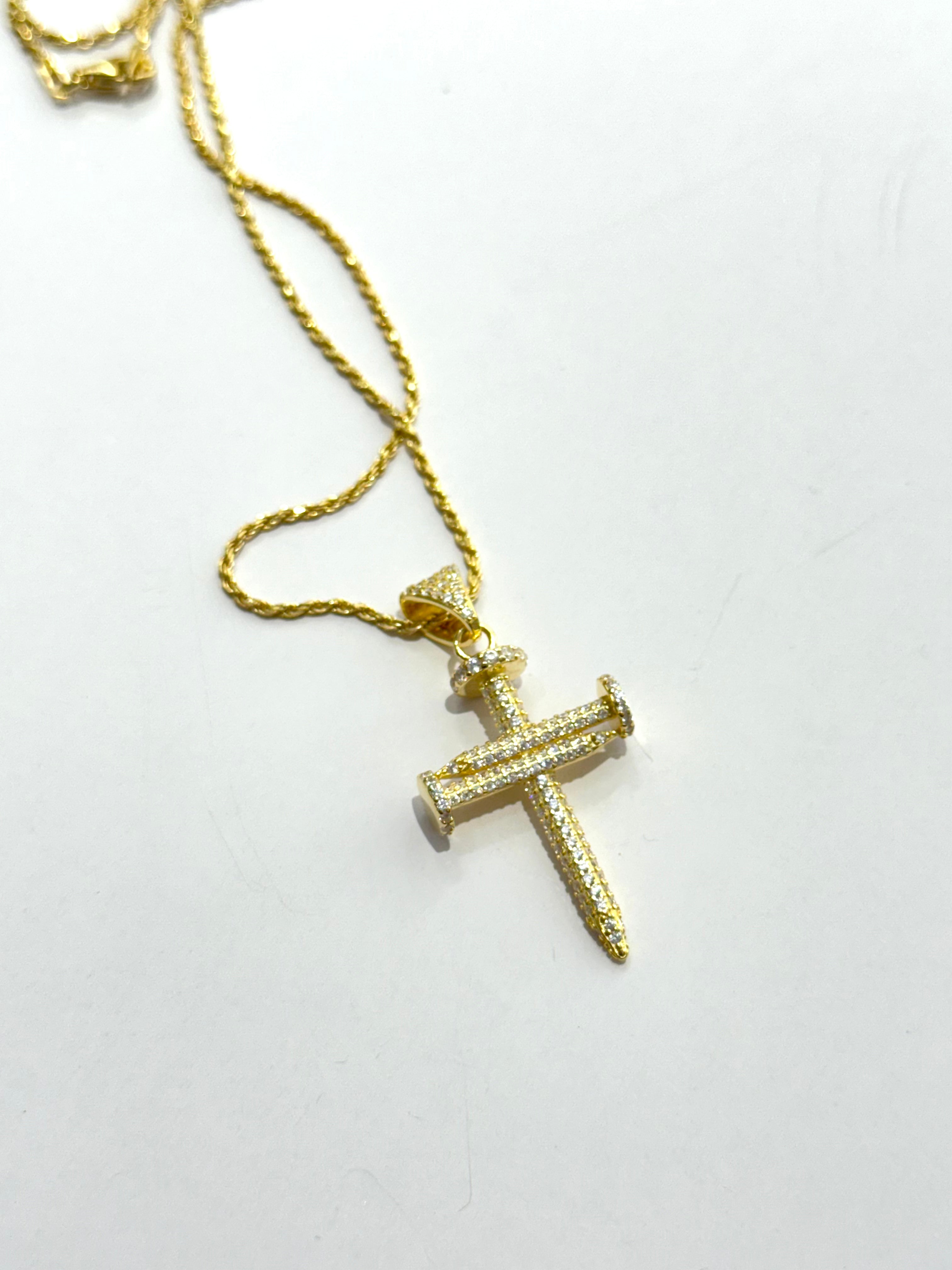 Ciondolo a croce per uomo e donna in acciaio inossidabile, oro/argento/nero, con collana a catena quadra - Italia