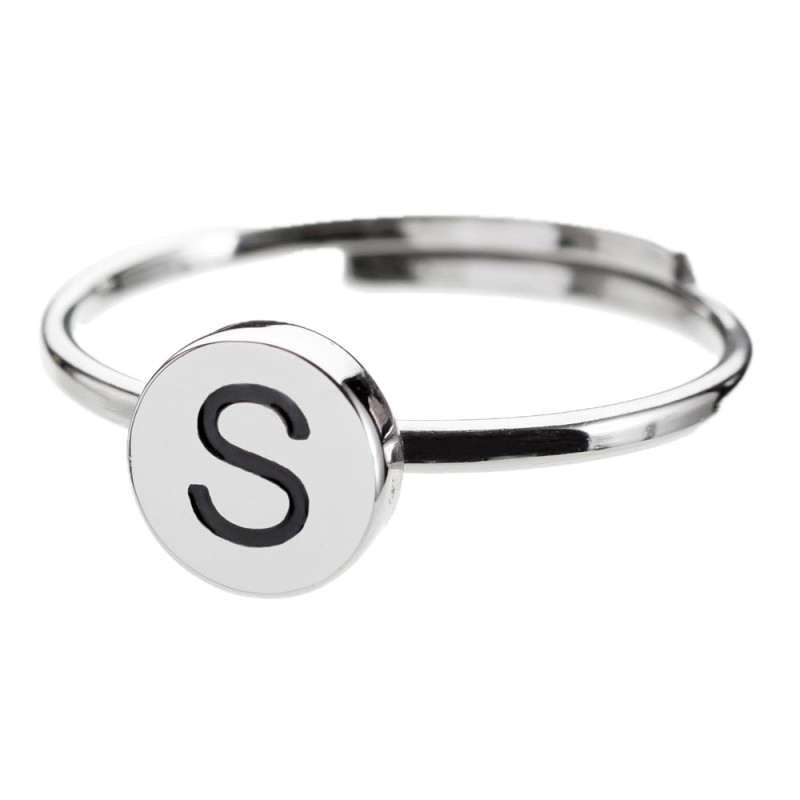 Anello con lettera smaltata